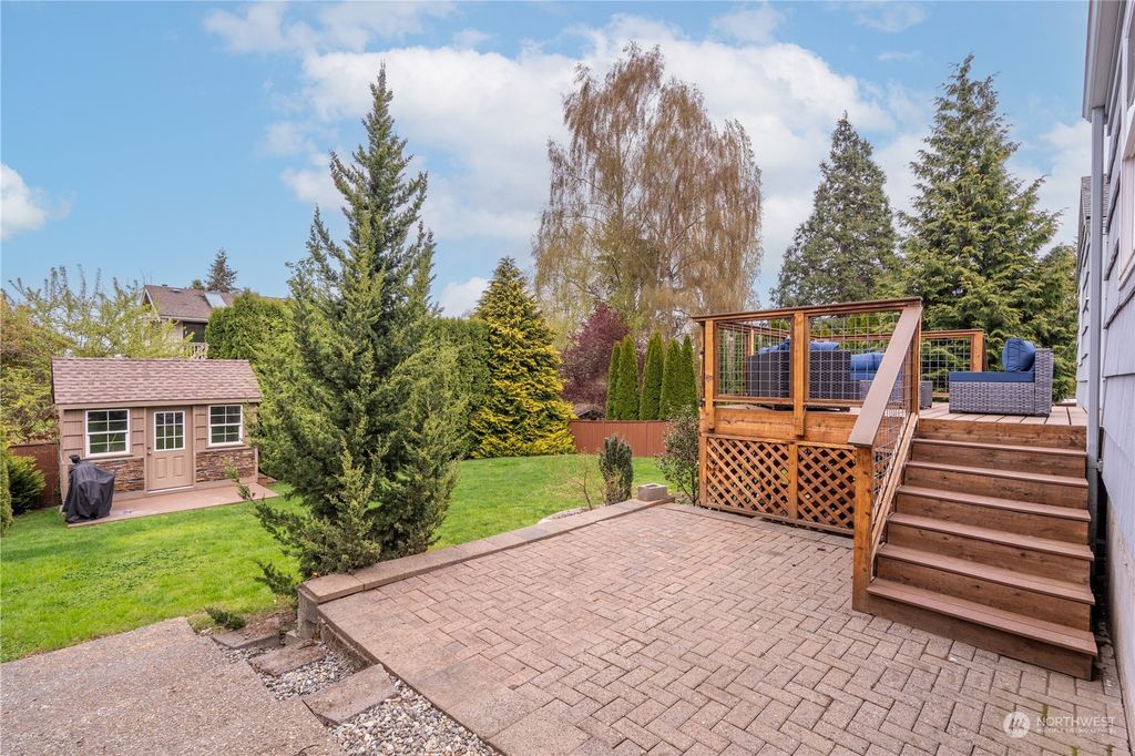 Photo of 3820 NE 95th Street, Seattle, WA 98115 (MLS # 2223591)