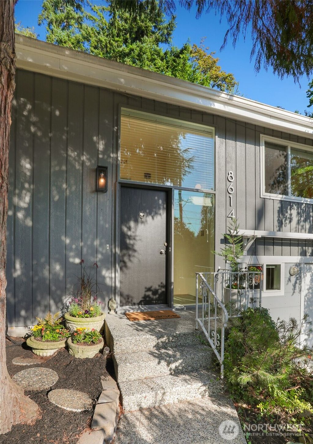 Photo of 8614 25th Avenue NE, Seattle, WA 98115 (MLS # 2432423)