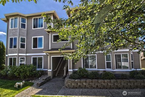 Photo of 10025 D101 9th Avenue W #D-101, Everett, WA 98204 (MLS # 2535169)