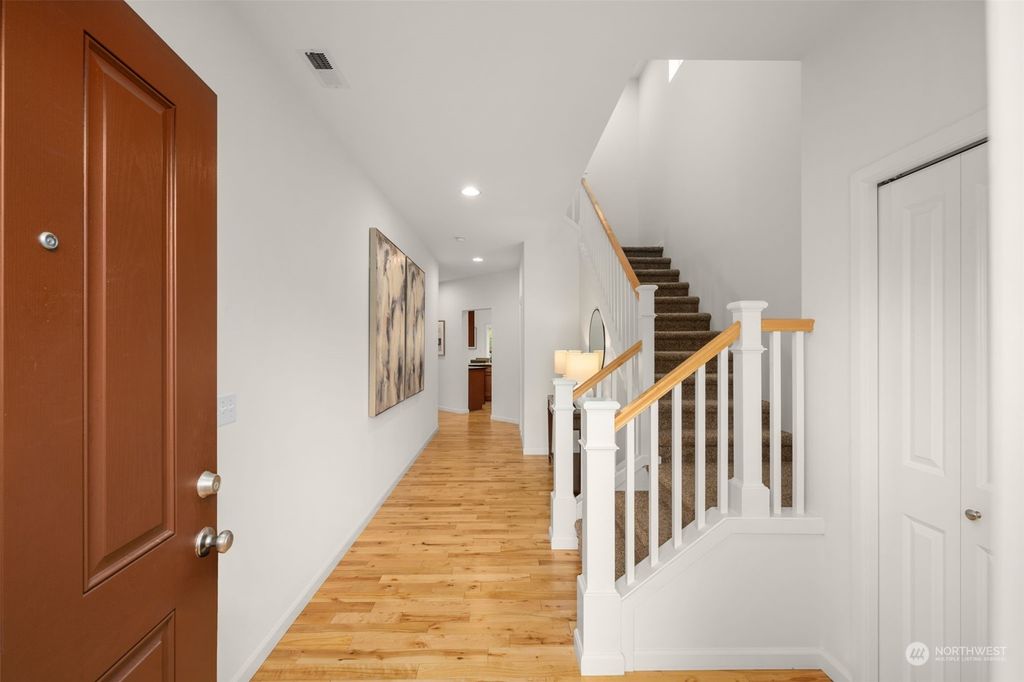 Photo of 7740 NE 200th Street, Kenmore, WA 98028 (MLS # 2215472)