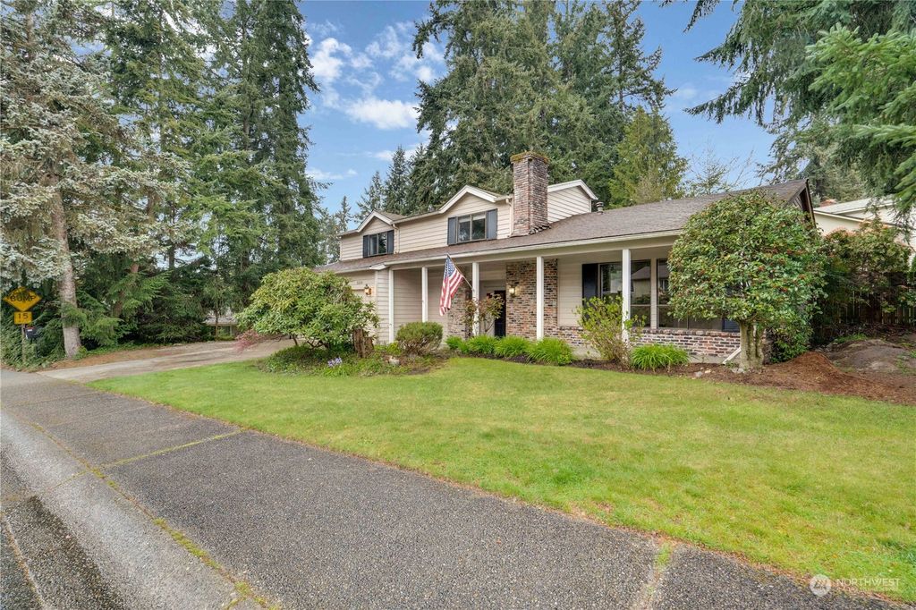 Photo of 3204 SW 323rd Street, Federal Way, WA 98023 (MLS # 2217699)