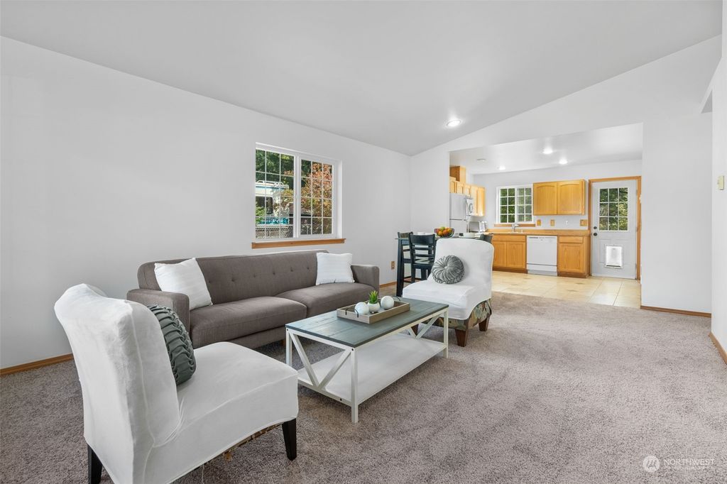 Photo of 1006 Montague Ave Ave, Darrington, WA 98241 (MLS # 2163720)