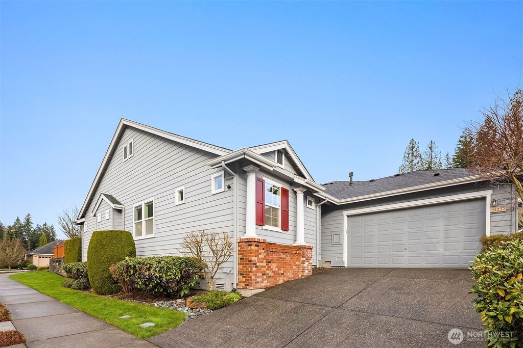 Photo of 24232 NE 130th Place, Redmond, WA 98053 (MLS # 2472398)