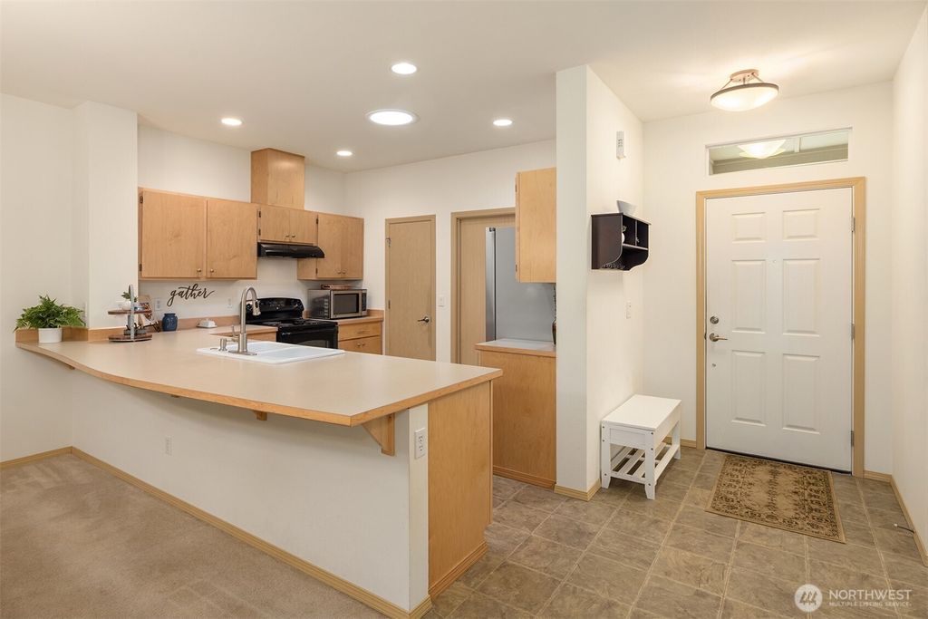 Photo of 24232 NE 130th Place, Redmond, WA 98053 (MLS # 2472398)