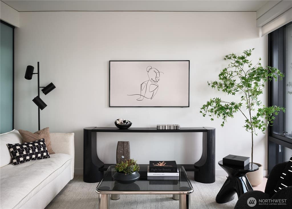 Photo of 300 Virginia Street #2911, Seattle, WA 98101 (MLS # 2570534)
