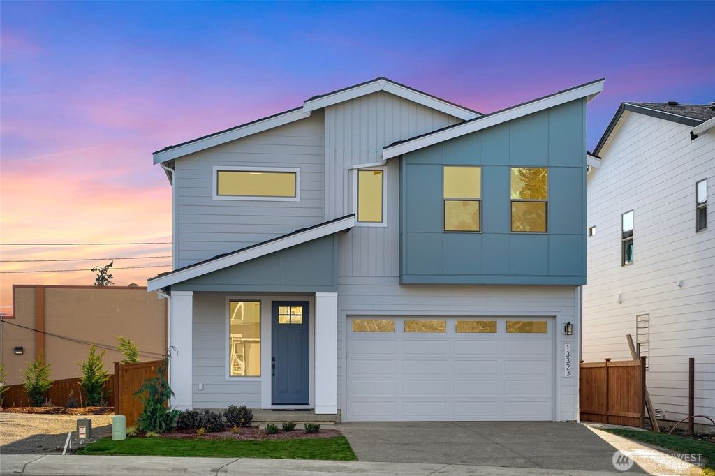 Photo of 13323 SE 238th Place #14, Kent, WA 98042 (MLS # 2409486)