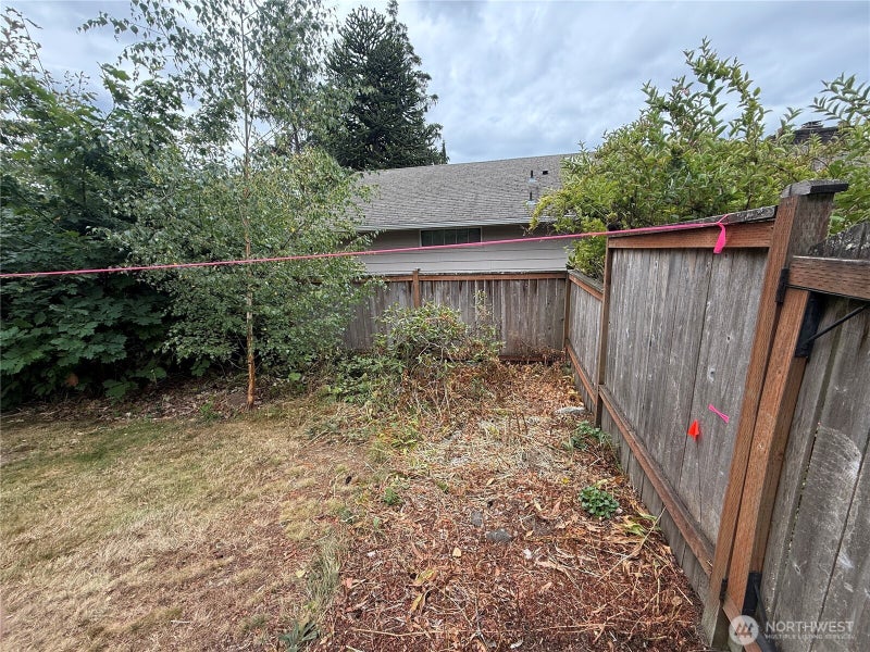 86 Holly Lane