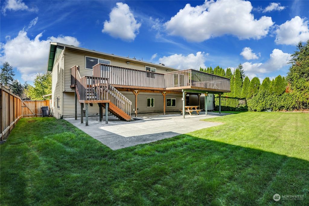 Photo of 9719 62nd Drive NE, Marysville, WA 98270 (MLS # 2175814)