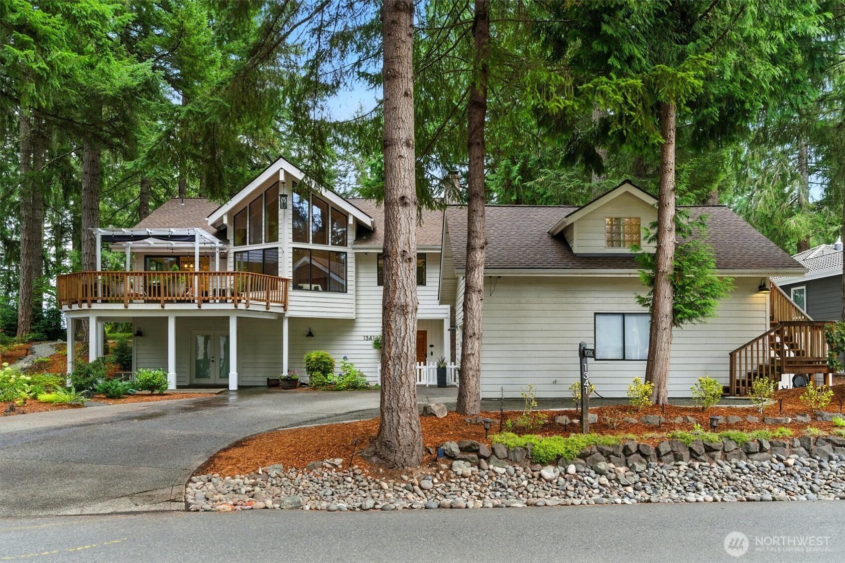 1341 E Old Ranch Road