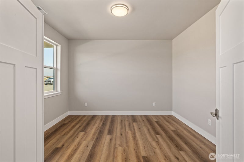 500 E Heatherstone Court