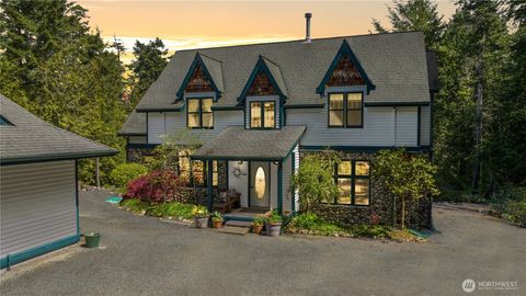 Photo of 124 Firwood Lane, Friday Harbor, WA 98250 (MLS # 2422008) Photo of 124 Firwood Lane, Friday Harbor, WA 98250 (MLS # 2422008)