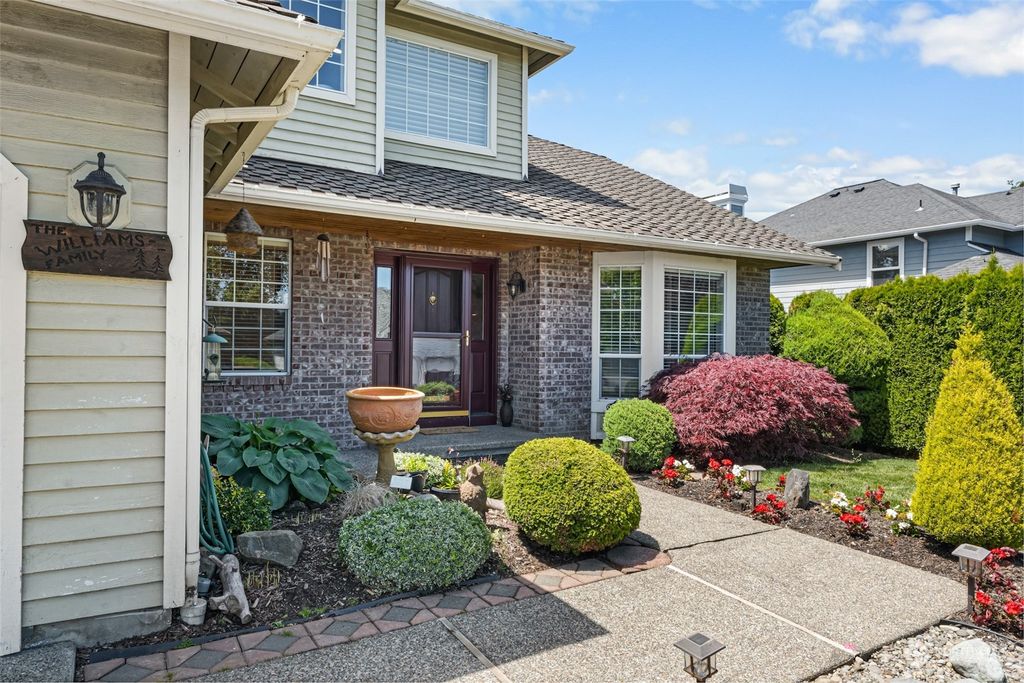 Photo of 24323 129TH Avenue SE, Kent, WA 98030 (MLS # 2247204)
