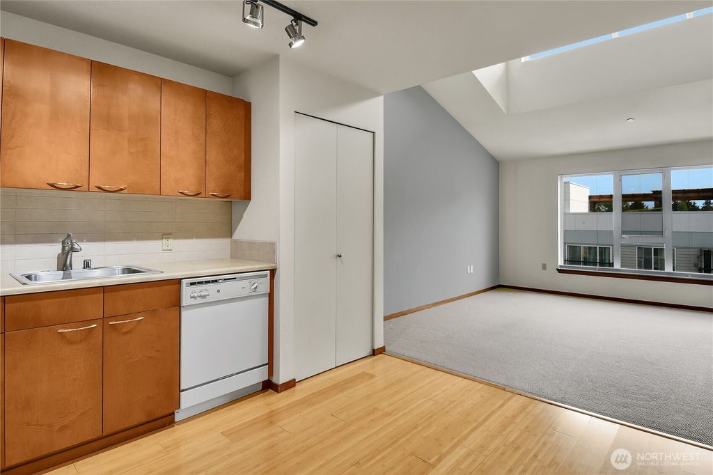 Photo of 12334 31st Avenue NE #607, Seattle, WA 98125 (MLS # 2515204)