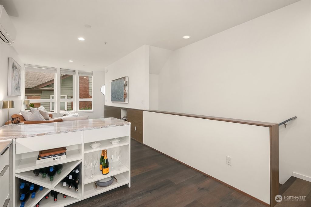Photo of 824 N 47th Street, Seattle, WA 98103 (MLS # 2321103)