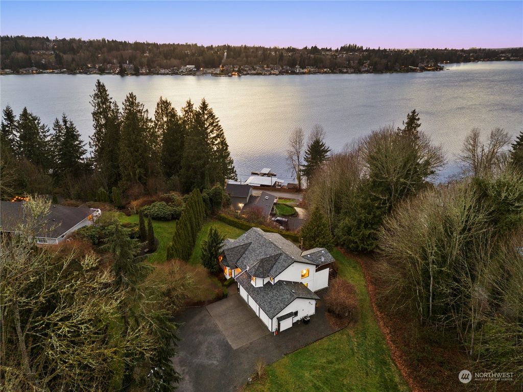 Photo of 32 N Rhodora Heights Road, Lake Stevens, WA 98258 (MLS # 2208947)