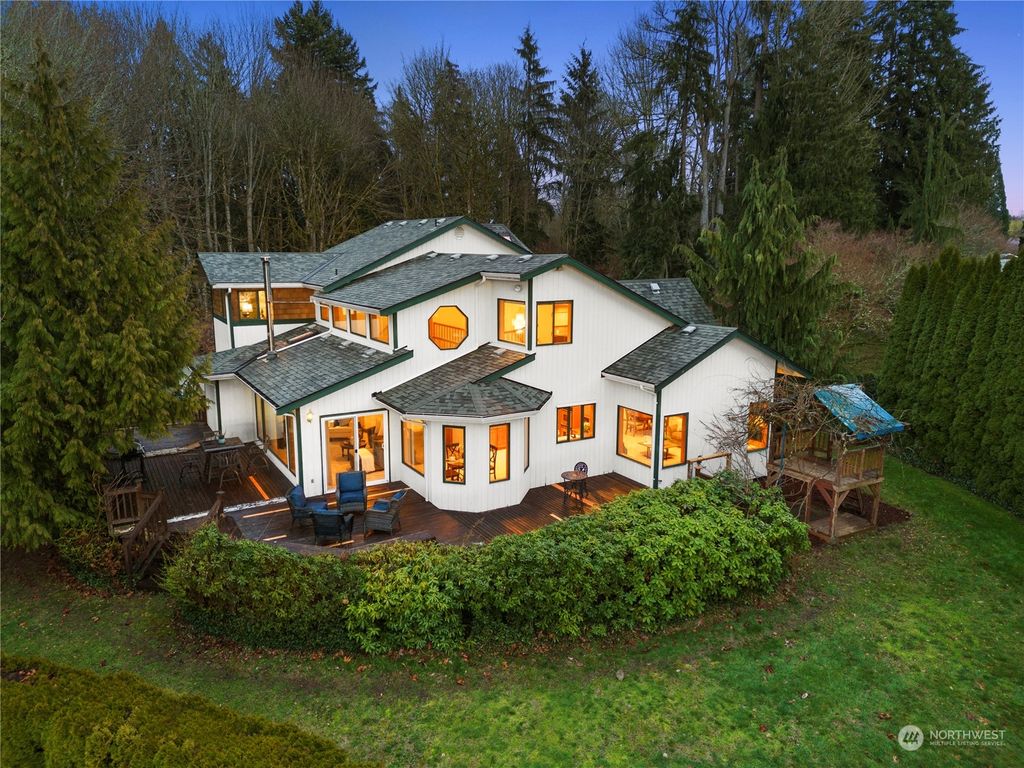 Photo of 32 N Rhodora Heights Road, Lake Stevens, WA 98258 (MLS # 2208947)