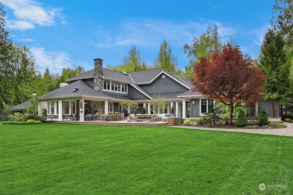 Photo of 1123 Treemont Way SE, Fall City, WA 98024 (MLS # 2158858)