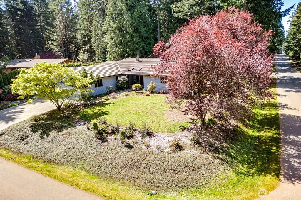 Photo of 20 Shorecrest Court, Port Townsend, WA 98368 (MLS # 2510777)