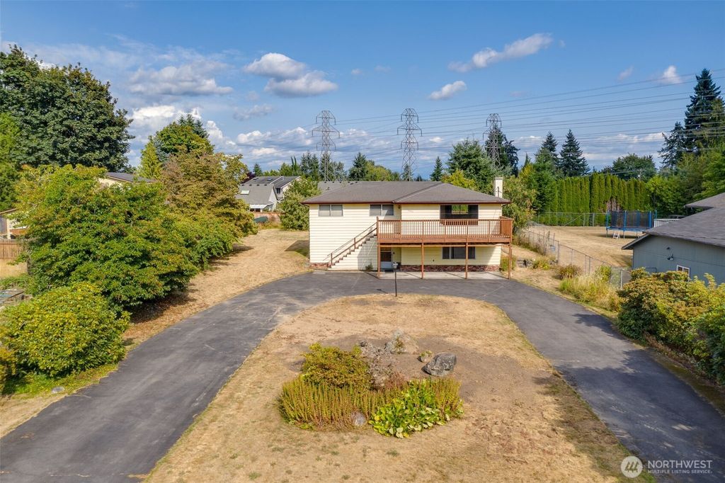 Photo of 22911 32nd Avenue W, Brier, WA 98036 (MLS # 2422045)
