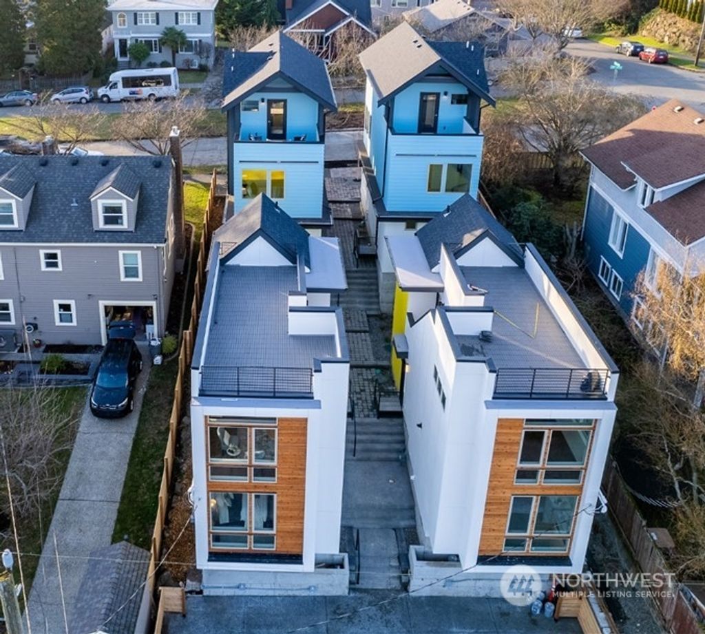 Photo of 4408 39th Avenue SW, Seattle, WA 98116 (MLS # 2043216)