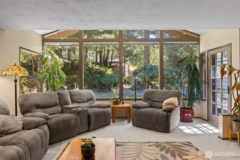 2295 Deer Park Road