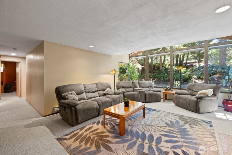 2295 Deer Park Road