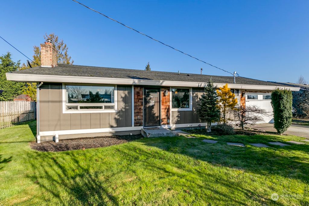 Photo of 7705 272nd Street NW, Stanwood, WA 98292 (MLS # 2326893)