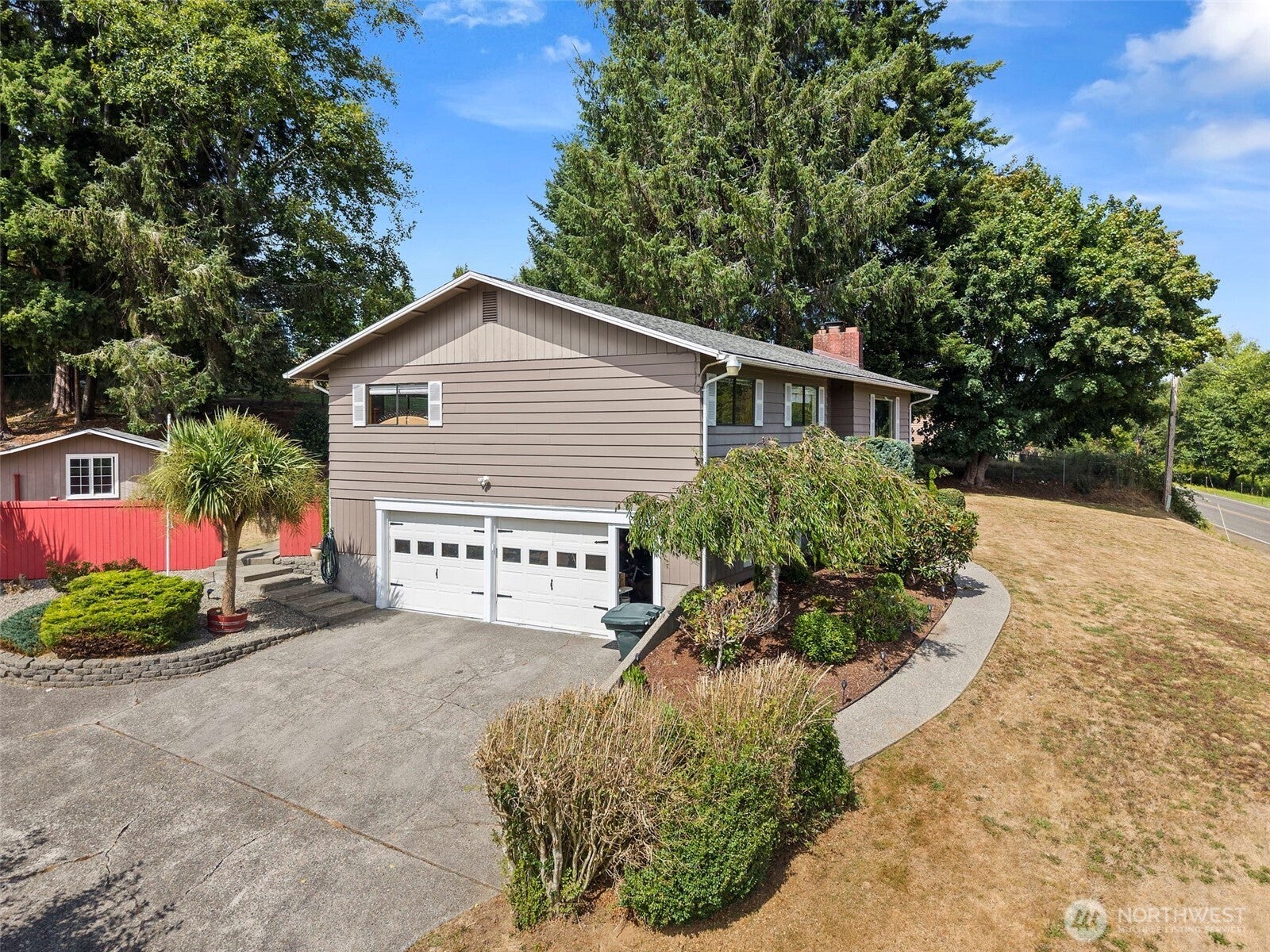 1212 Fowler Street