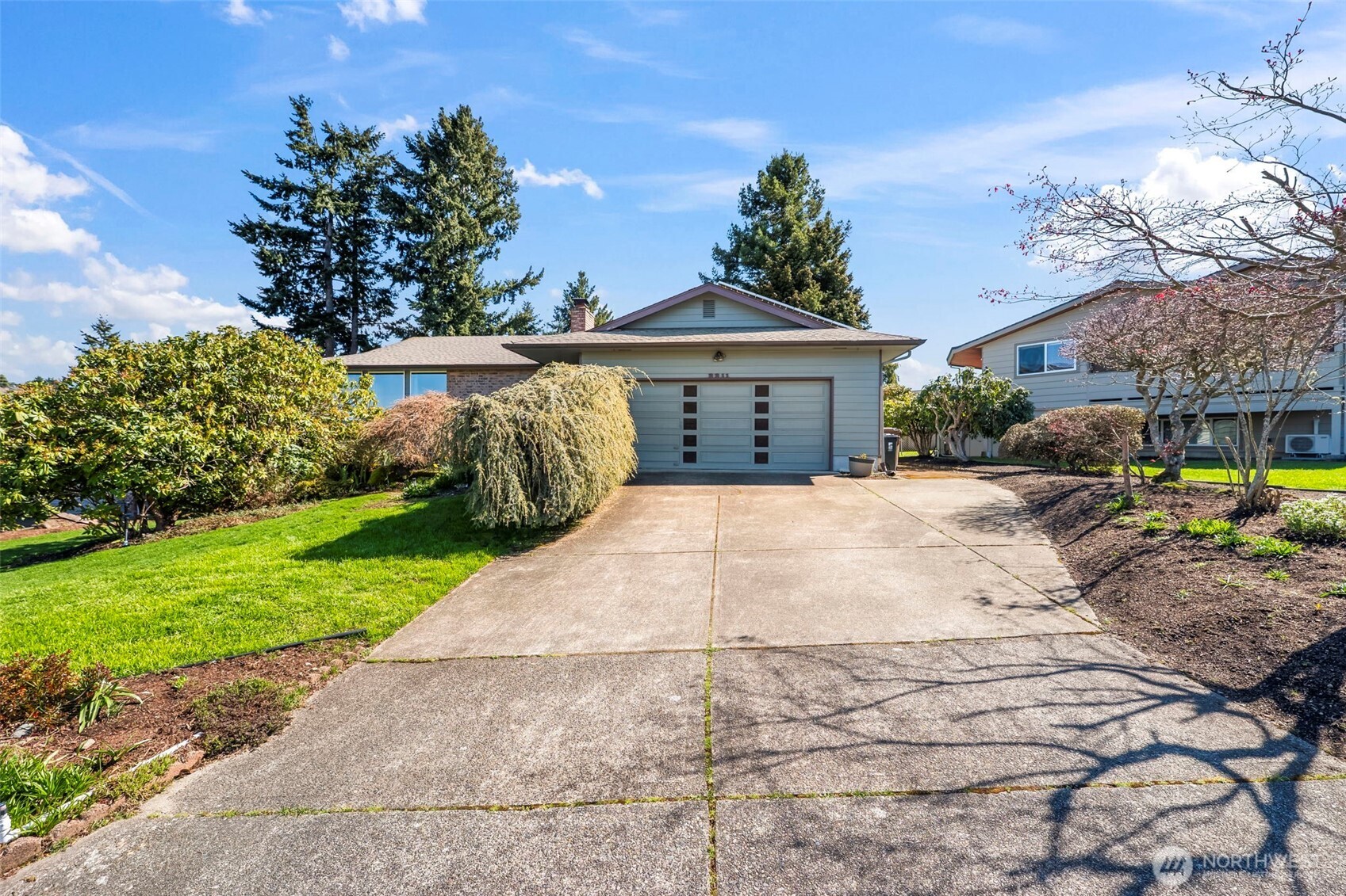 2311 N Harmon Street