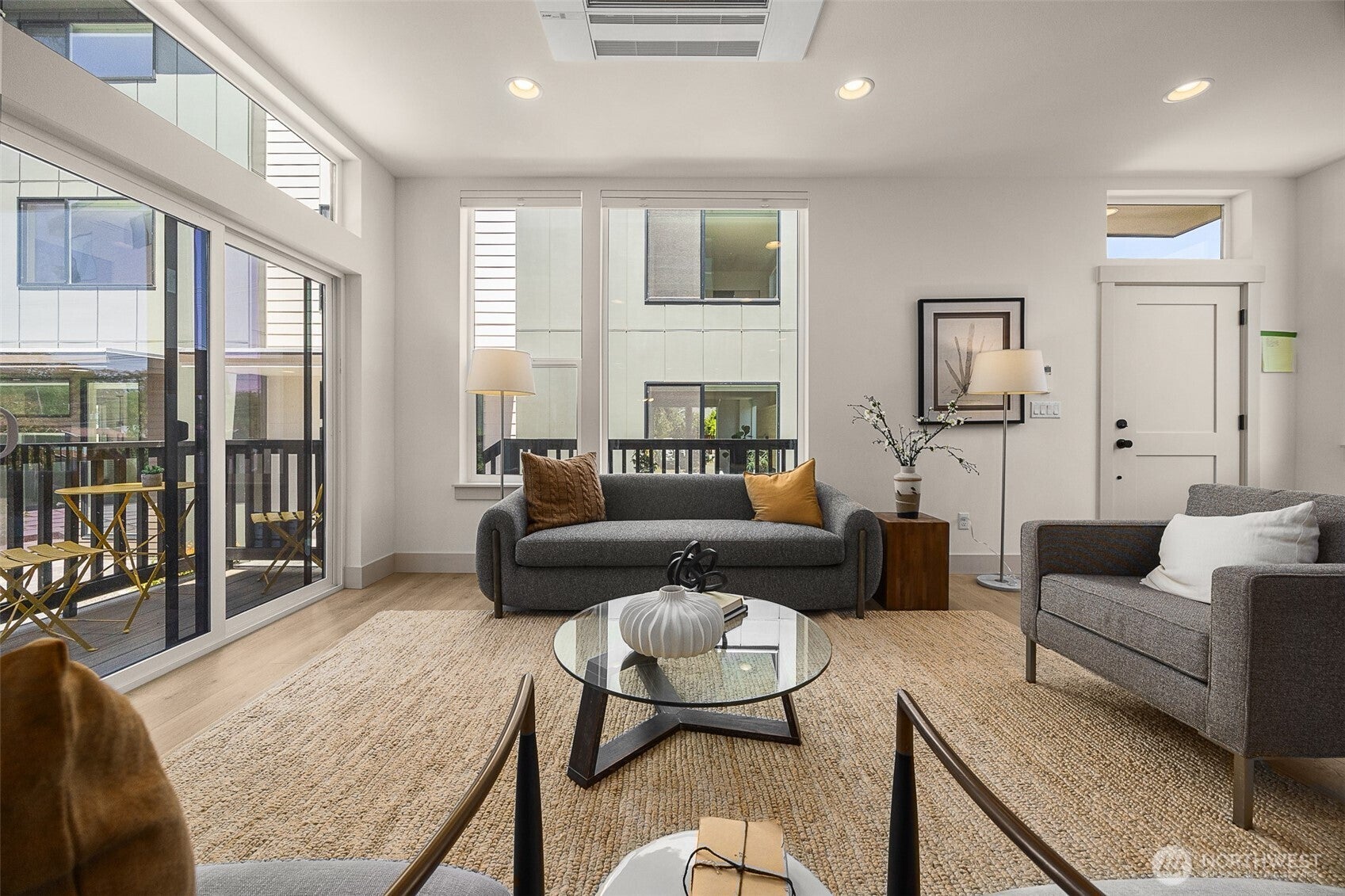 3007 S Dakota St