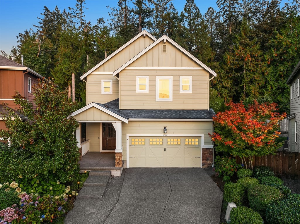 Photo of 1703 NE Falls Drive, Issaquah, WA 98029 (MLS # 2599411)