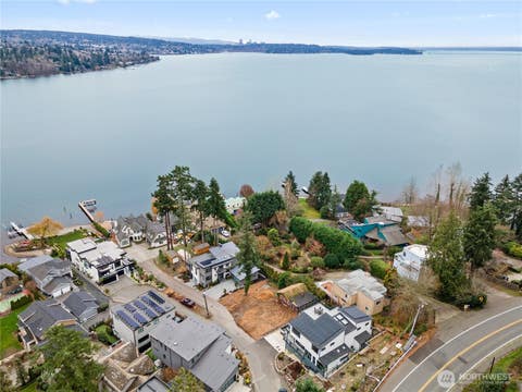 Photo of 8329 NE Juanita Drive, Kirkland, WA 98034 (MLS # 2465416)