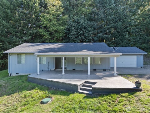 Photo of 410 VIVIAN Road, Kalama, WA 98625 (MLS # 2587273)