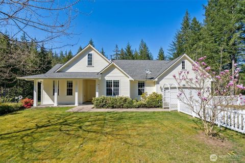 16792 NW One Mile Road Seabeck WA 98380