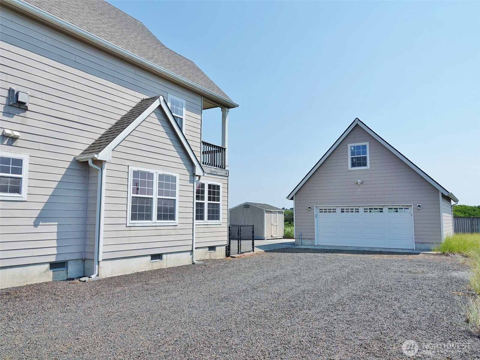 1066 Ocean Shores Boulevard SW