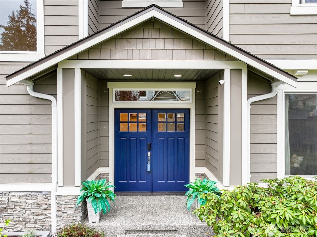 Photo of 21002 61st Avenue W, Lynnwood, WA 98036 (MLS # 2523461)