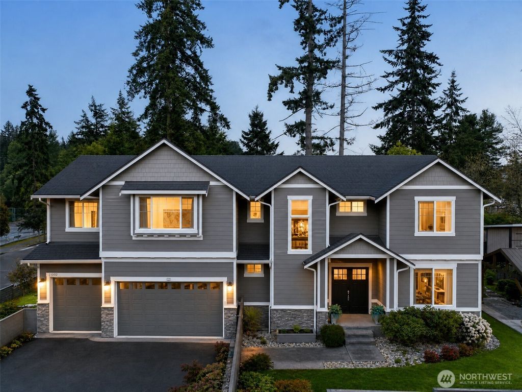 Photo of 21002 61st Avenue W, Lynnwood, WA 98036 (MLS # 2523461)