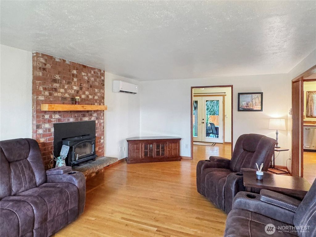 Photo of 17623 53rd Drive NW, Stanwood, WA 98292 (MLS # 2497990)