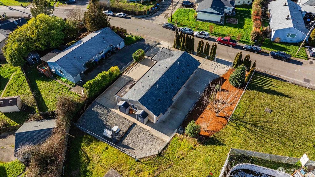 Photo of 119 Elm St Unit #A and #B St, Bremerton, WA 98310 (MLS # 2485489)