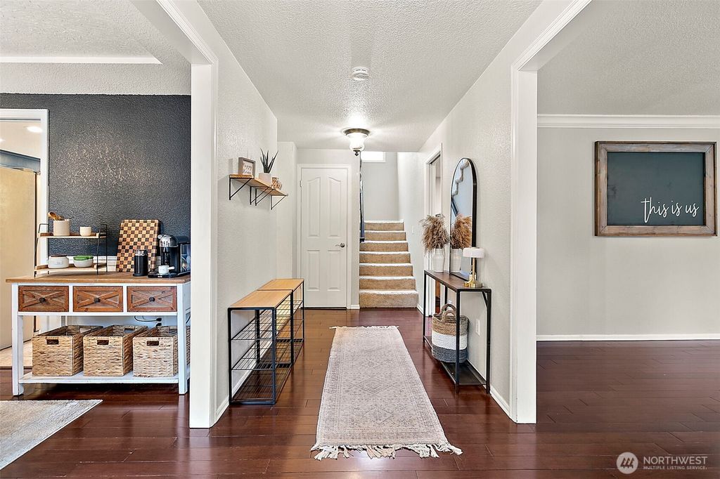 Photo of 8816 164th Street E, Puyallup, WA 98375 (MLS # 2487675)