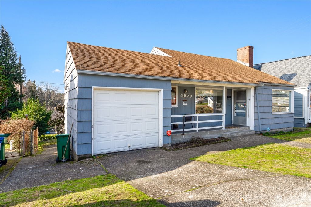 Photo of 7273 27th Avenue NE, Seattle, WA 98115 (MLS # 2197718)