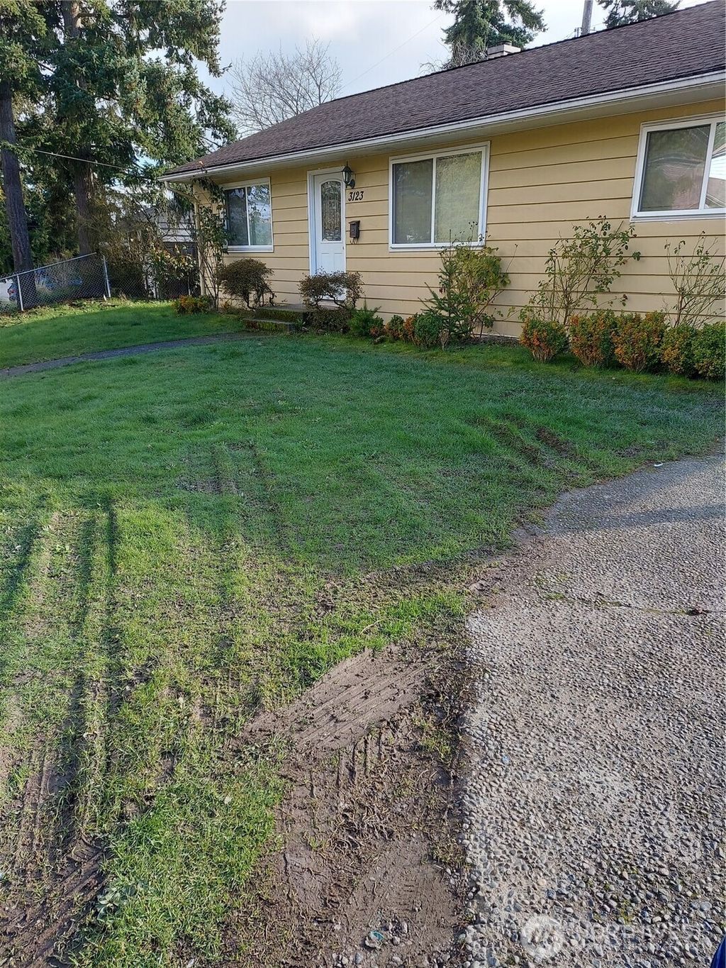 Photo of 3123 SW Barton Street, Seattle, WA 98126 (MLS # 2493301)