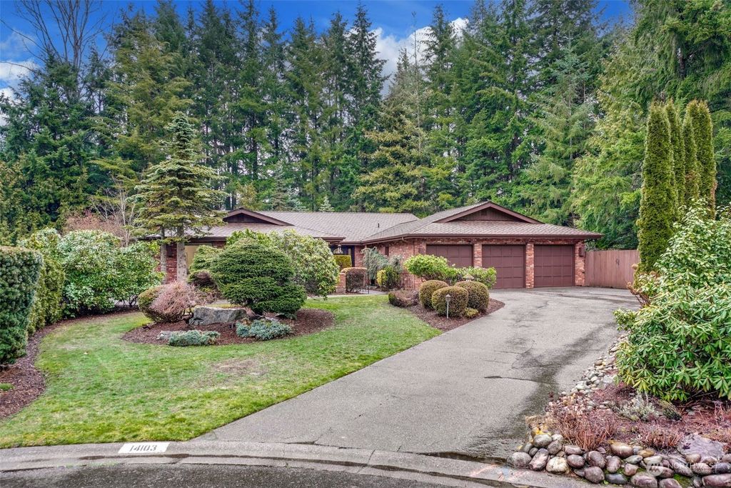 Photo of 14103 26th Court SE, Mill Creek, WA 98012 (MLS # 2028661)