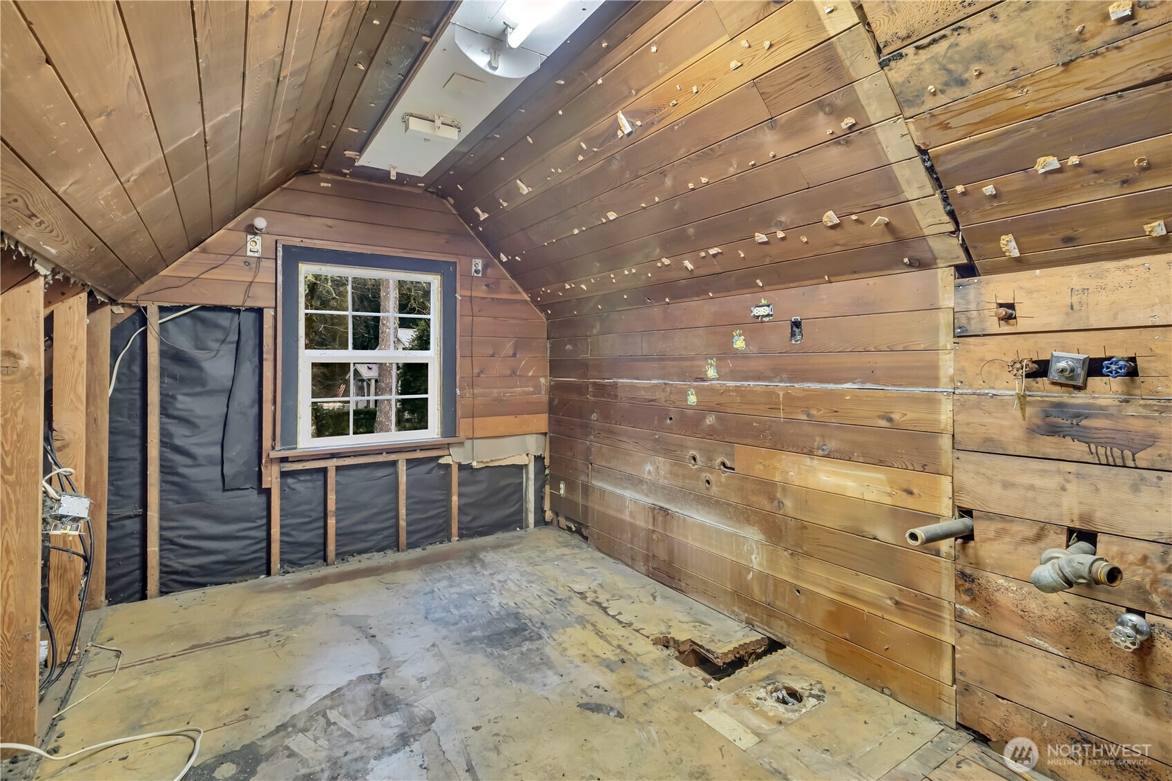 Lakewood, Washington, 98498, United States, 4 Bedrooms Bedrooms, ,3 BathroomsBathrooms,Residential,Active,2023416