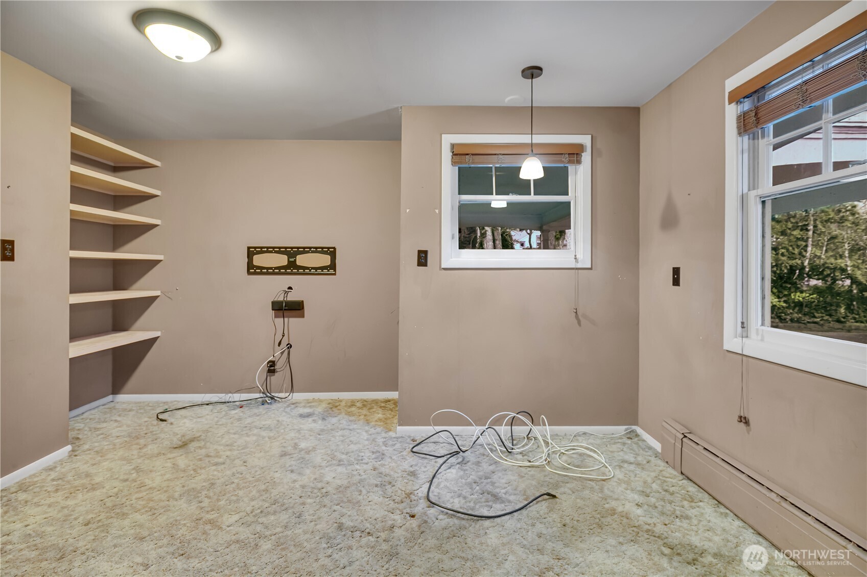 Lakewood, Washington, 98498, United States, 4 Bedrooms Bedrooms, ,3 BathroomsBathrooms,Residential,Active,2023416