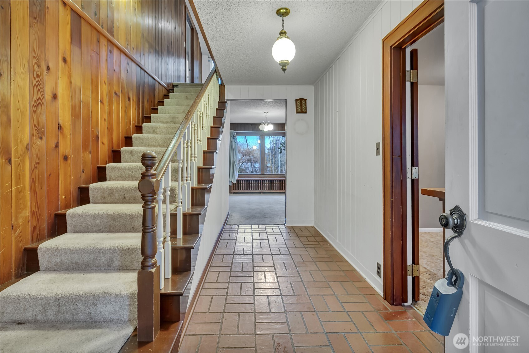 9832 American Avenue SW