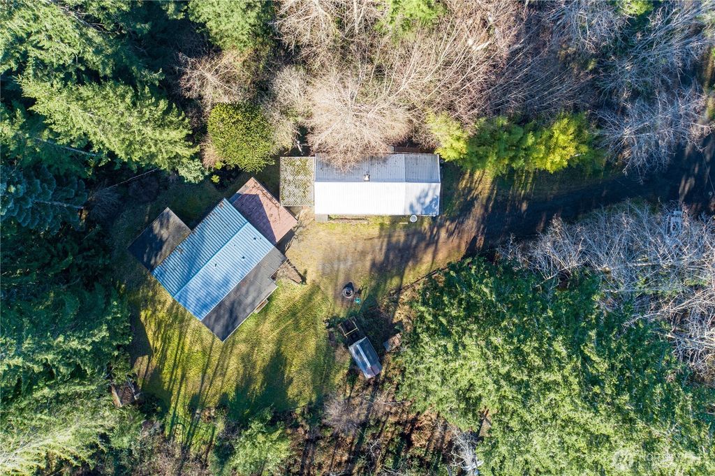 Photo of 24 W Tipi Court, Elma, WA 98541 (MLS # 2469642)