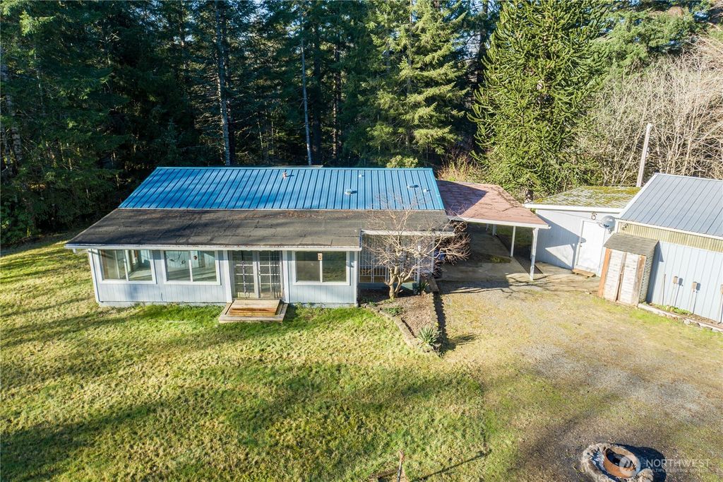 Photo of 24 W Tipi Court, Elma, WA 98541 (MLS # 2469642)