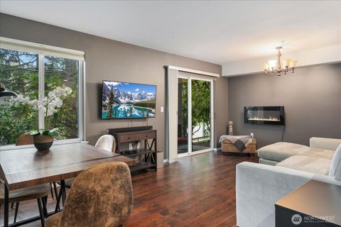 Photo of 5589 Lakemont Boulevard SE #1702, Bellevue, WA 98006 (MLS # 2460799)