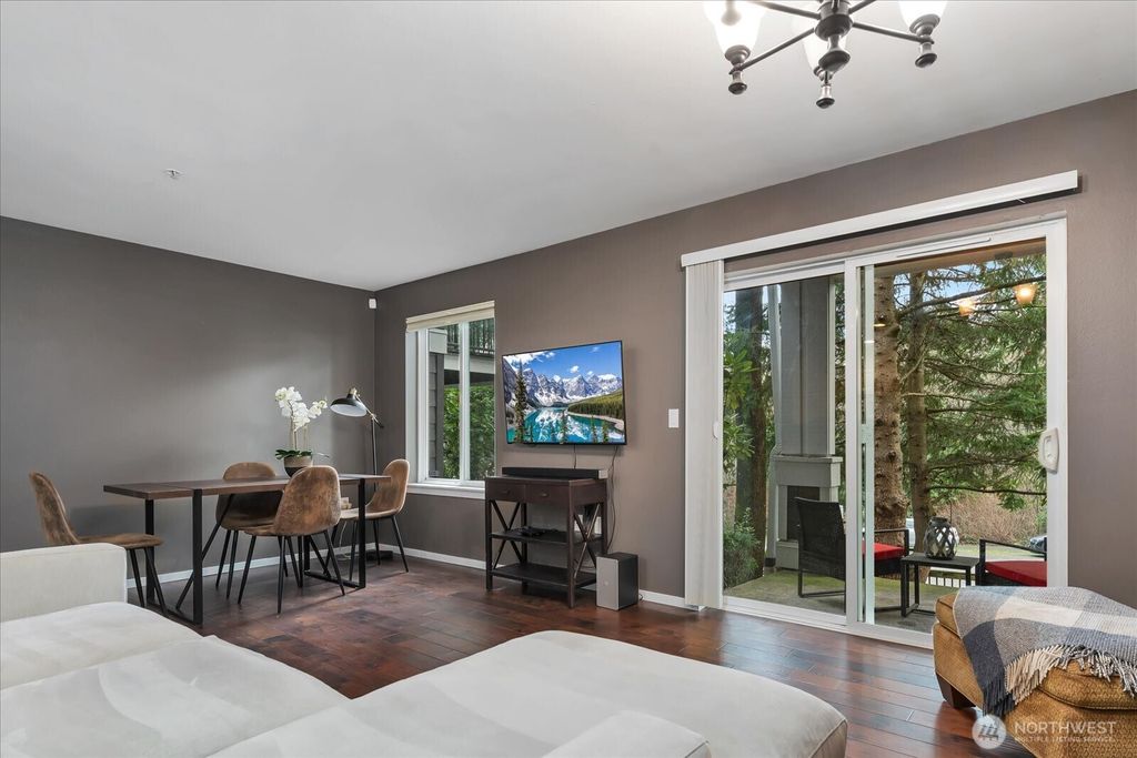 Photo of 5589 Lakemont Boulevard SE #1702, Bellevue, WA 98006 (MLS # 2460799)